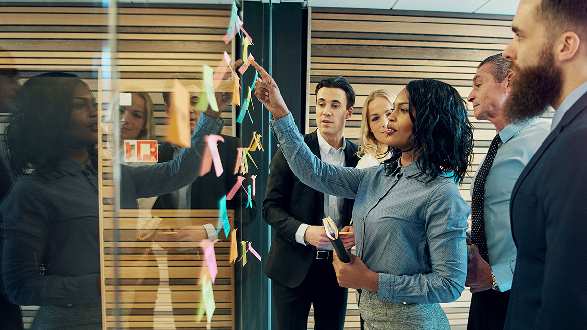 Understanding the Structure and Function of Lawyer Collaboration in the Legal Industry